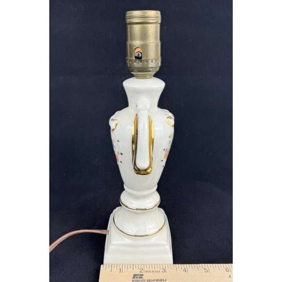 Vintage Ceramic Table Lamp Boudoir Floral Design Gold Accents 5 ft Power Cord - Picture 12 of 12